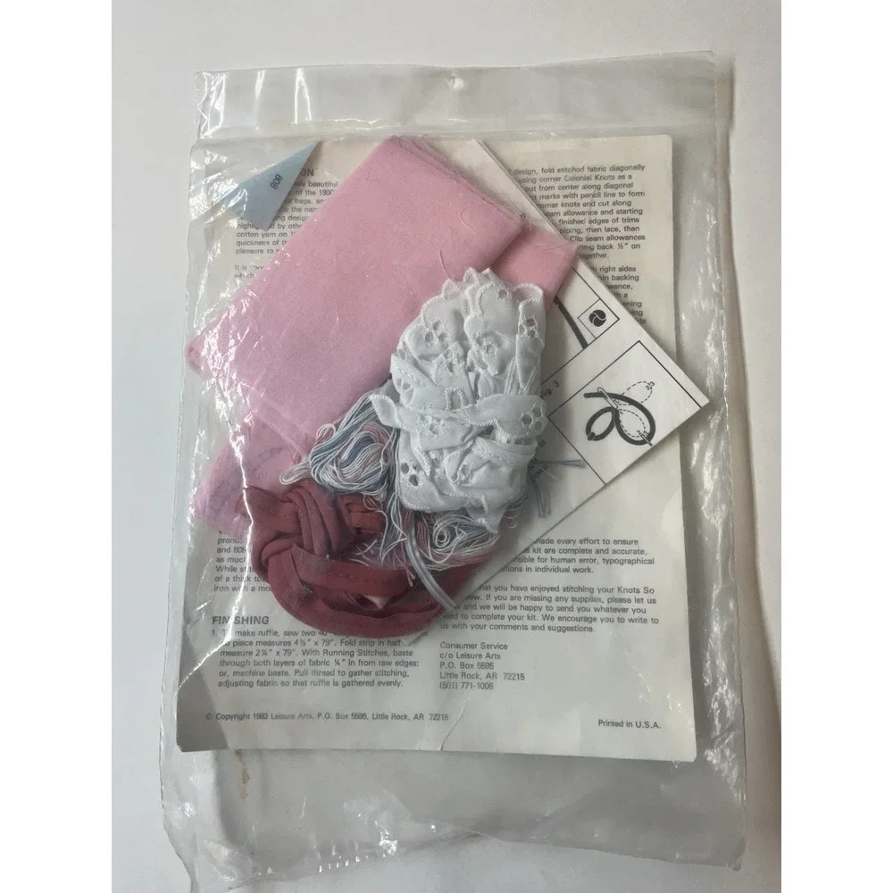 Vintage 1983‎ Knots So Fine Candlewicking Kit Heart Pink Ruffle Pillow Top USA